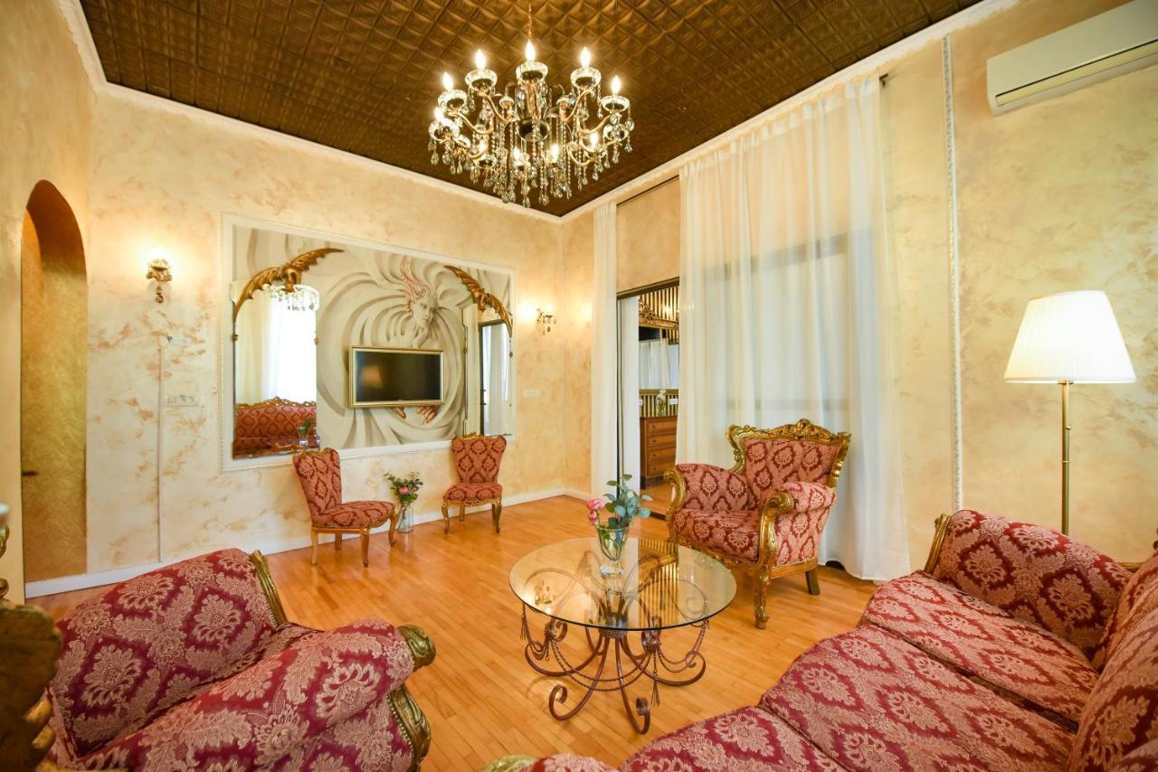 The Museum - Wonderful Super Central Apartment Bucarest Exterior foto