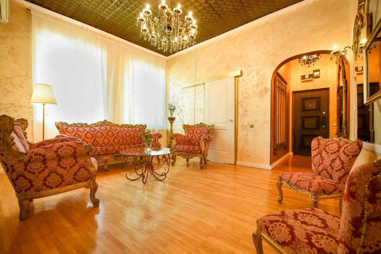 The Museum - Wonderful Super Central Apartment Bucarest Exterior foto